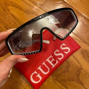 Sunglasses Guess